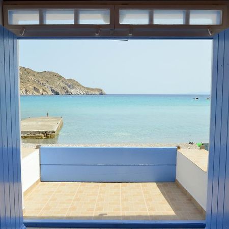 Erginas Boat House Appartement Plaka  Buitenkant foto