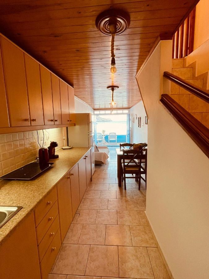 Erginas Boat House Appartement Plaka  Buitenkant foto